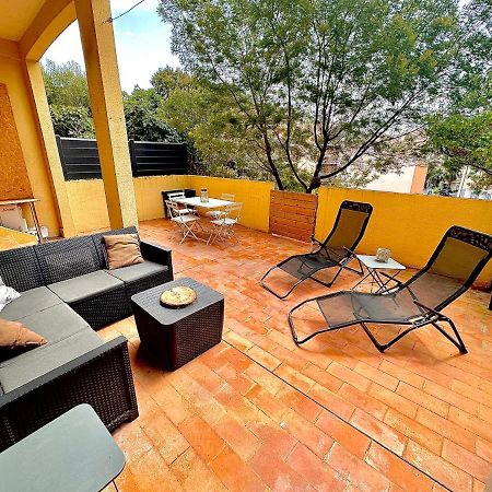 Appartement Proche Mer Avec Terrasse Et Jardin Privatif イエール エクステリア 写真