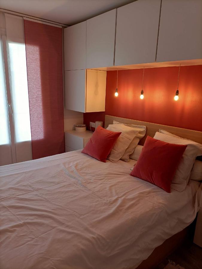 Appartement Proche Mer Avec Terrasse Et Jardin Privatif イエール エクステリア 写真