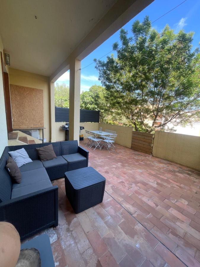 Appartement Proche Mer Avec Terrasse Et Jardin Privatif イエール エクステリア 写真